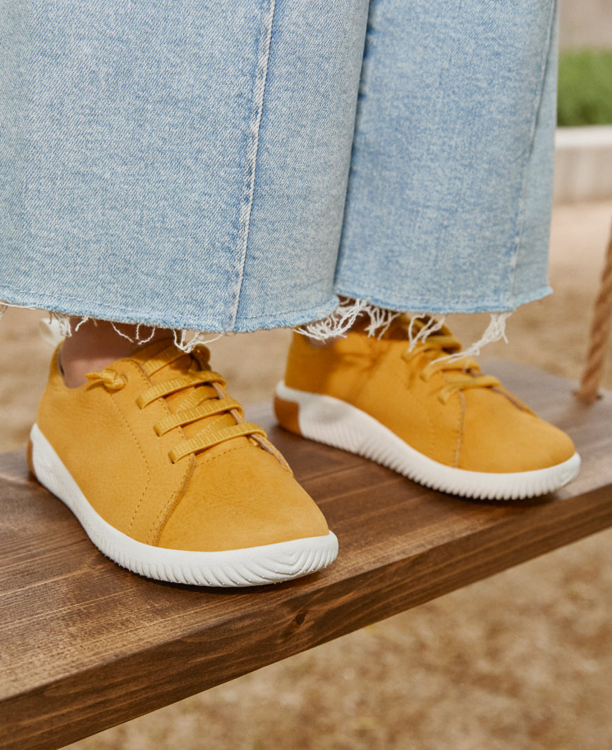 Big Kids' KNX Leather Sneaker | Daffodil/Star White - Image 9