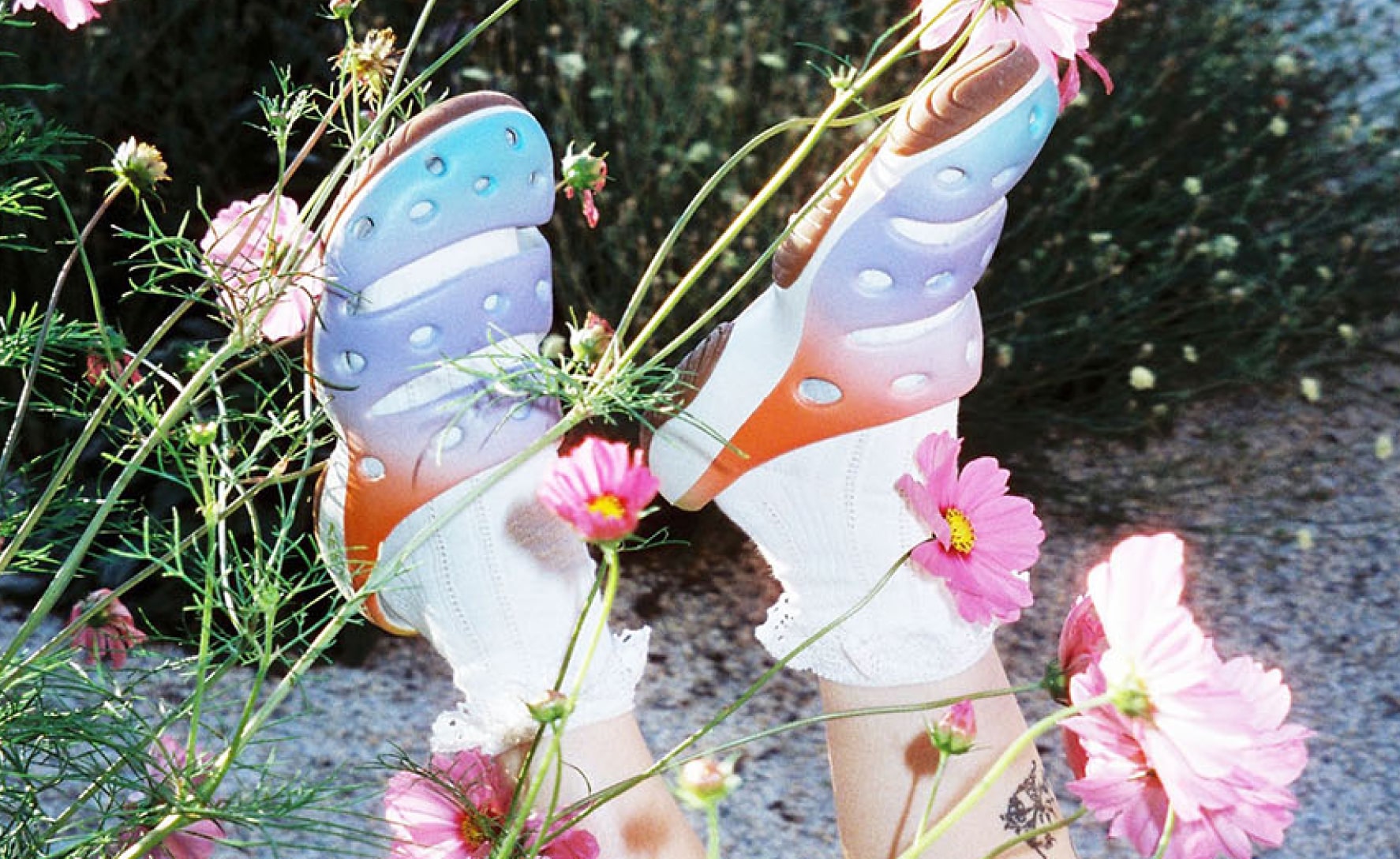 Women's Yogui Arts Clog x Beci Orpin | Multi/Clearly Aqua - Image 7