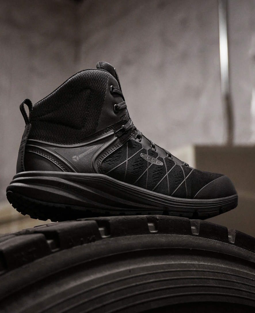 Women's Vista Energy Mid INT MET (Carbon Toe) | Black/Raven - Image 9