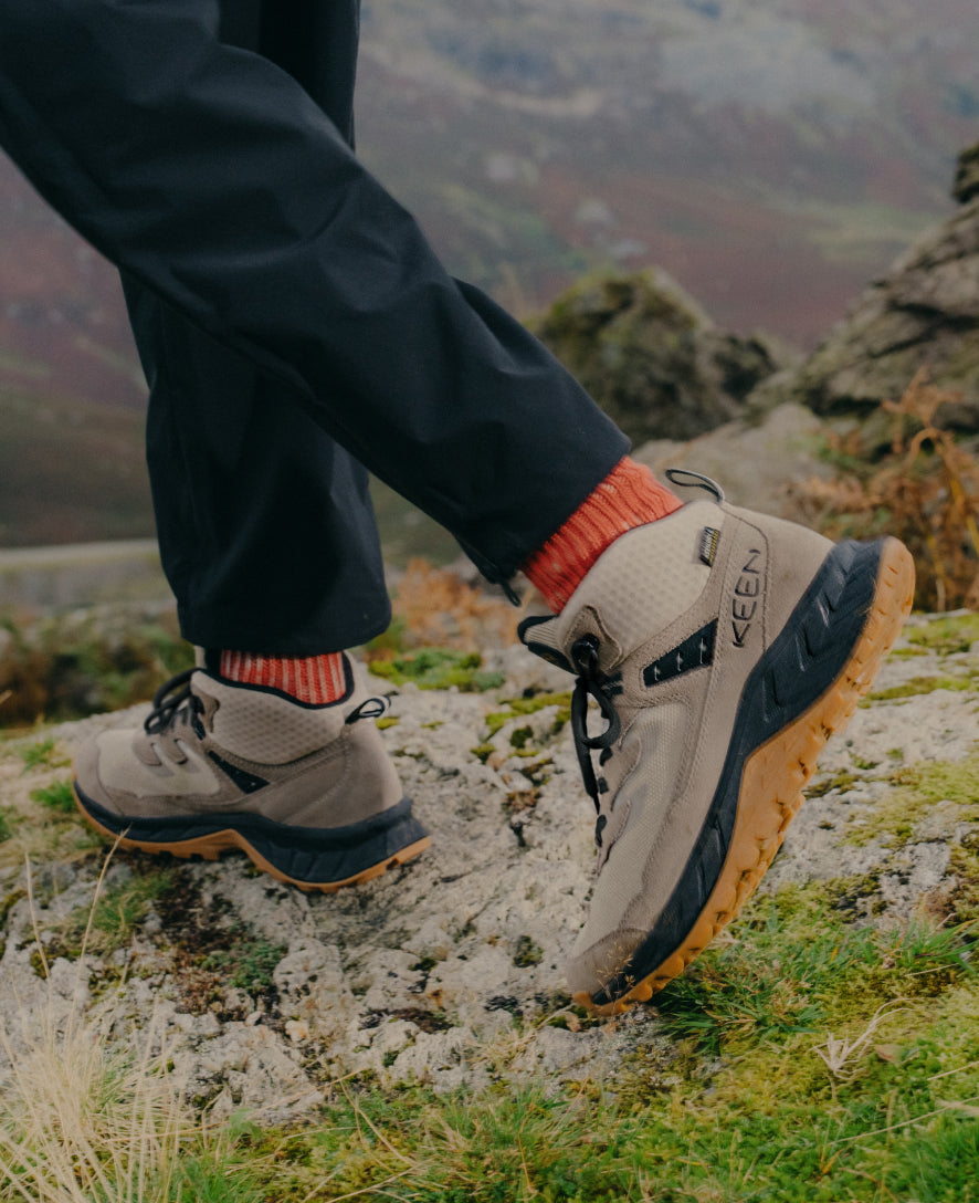 Men's Hightrail Waterproof Hiking Boot | Forest Night/Gold Flame - Image 8